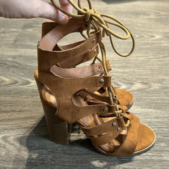 Charlotte Russe Diem Gladiator Caged Heels Sandals Size 6 Camel Faux Suede Strap - Picture 6 of 8